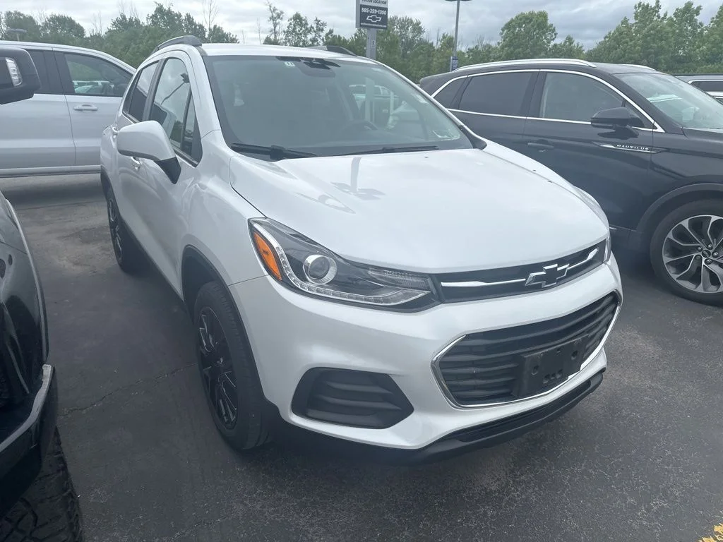 2022 Chevrolet Trax LT AWD's photo