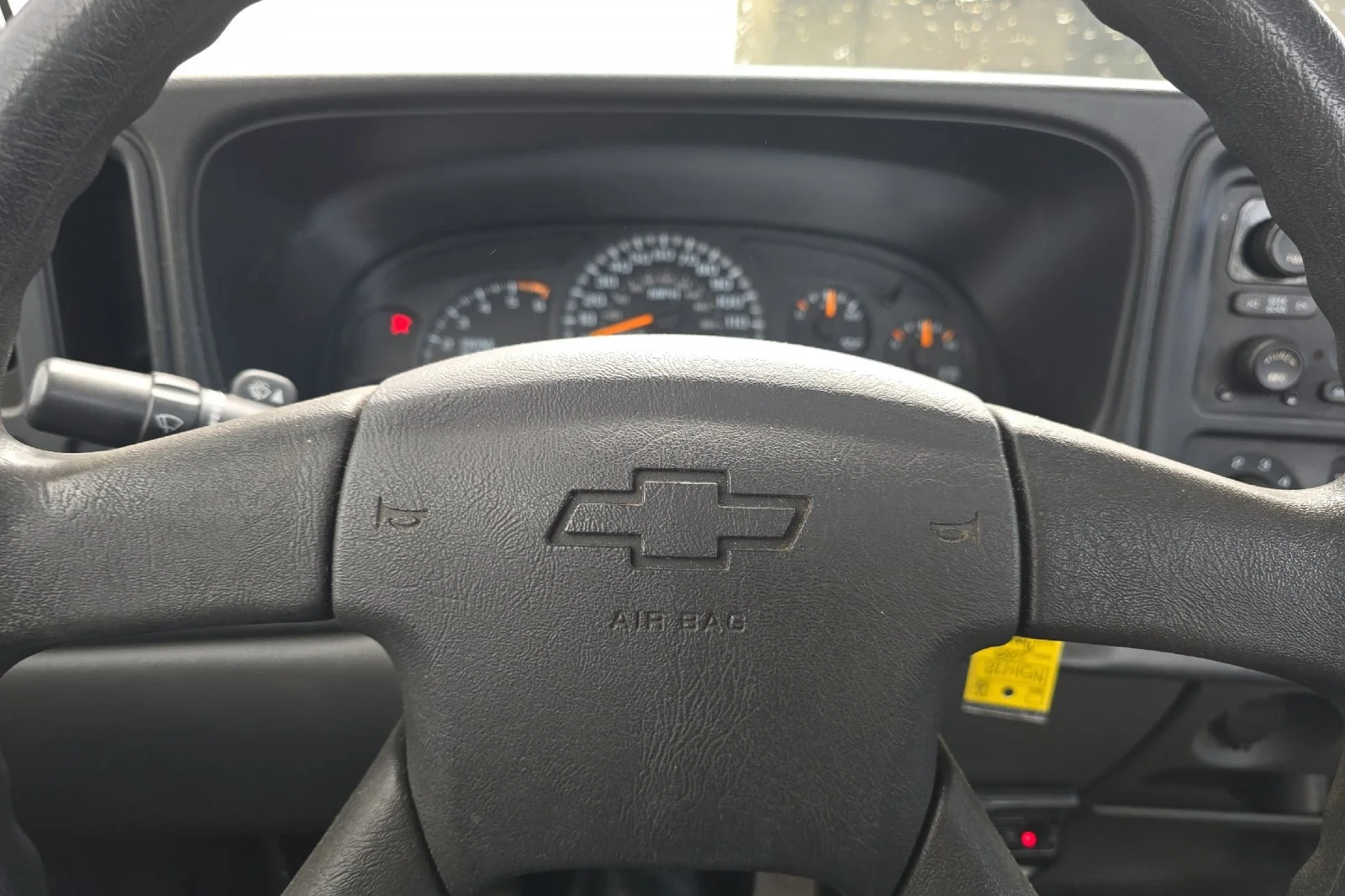 Used 2005 Summit White Chevrolet Work Truck image 18