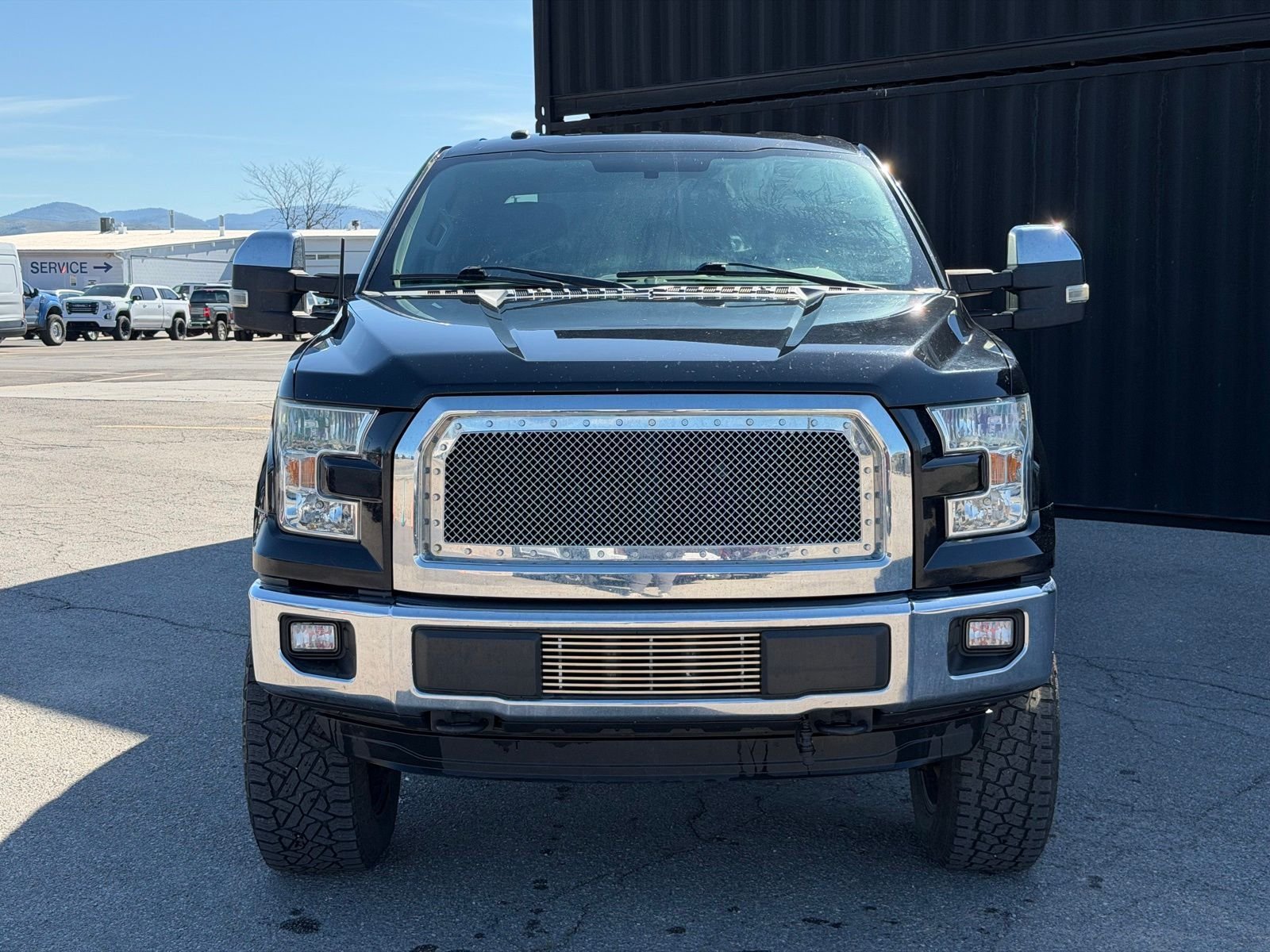 View vehicle photo 2