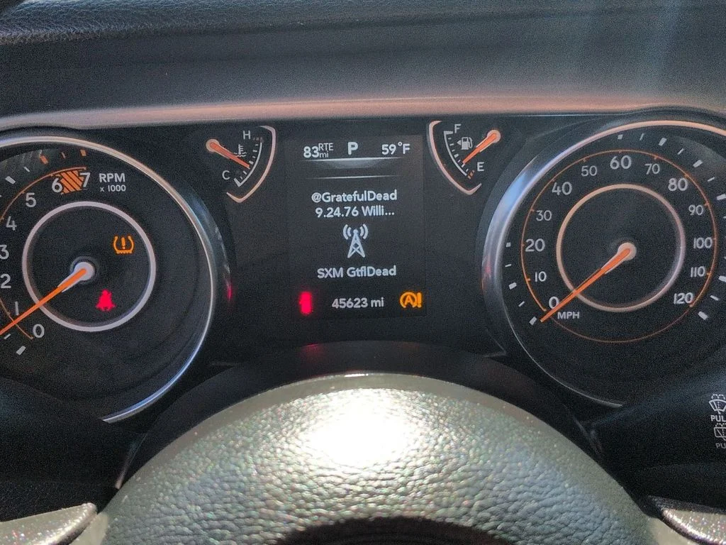 Used 2021 Gray Jeep Unlimited Sport image 8