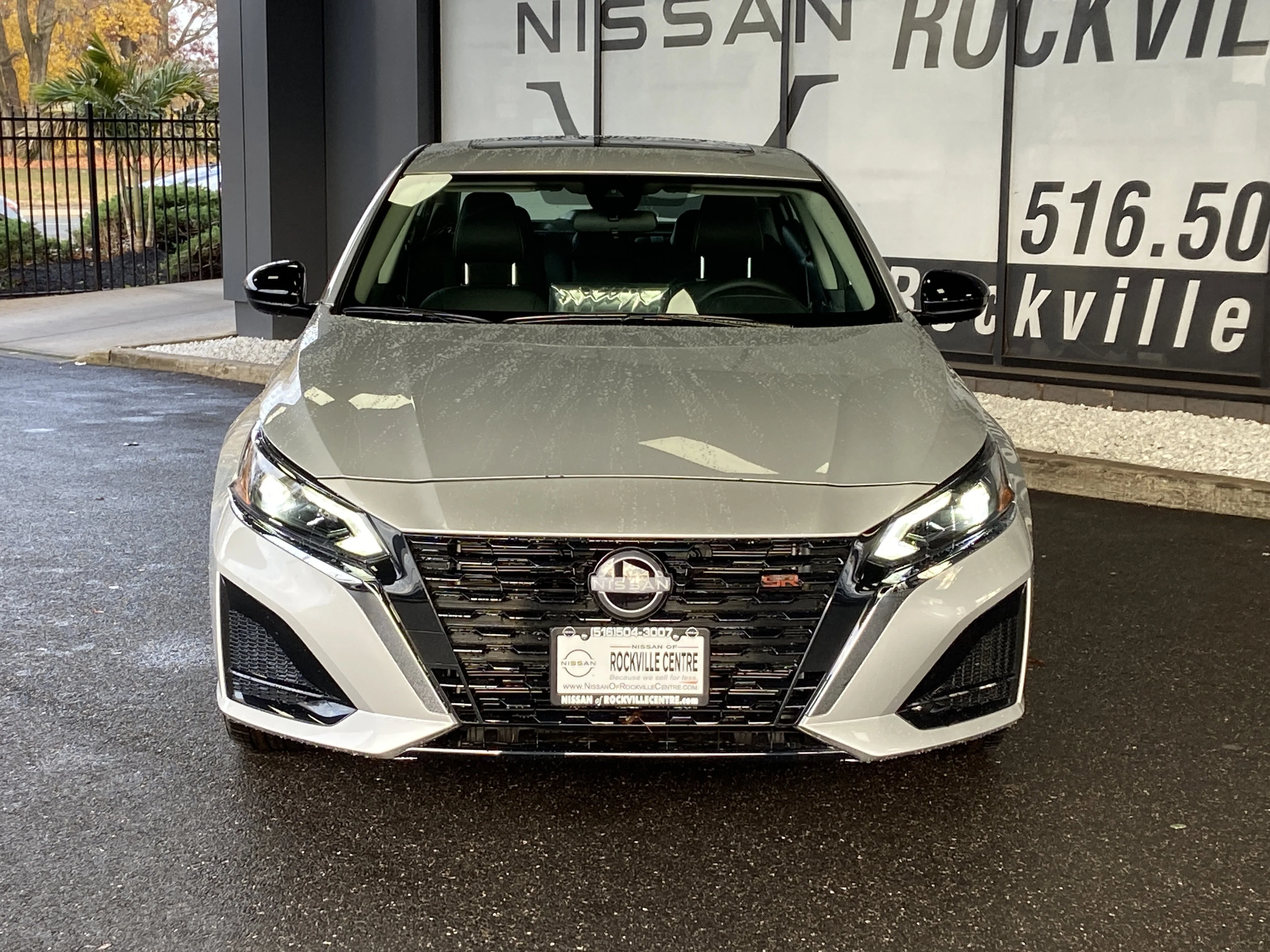 New 2025 Brilliant Silver Metallic Nissan SR image 2