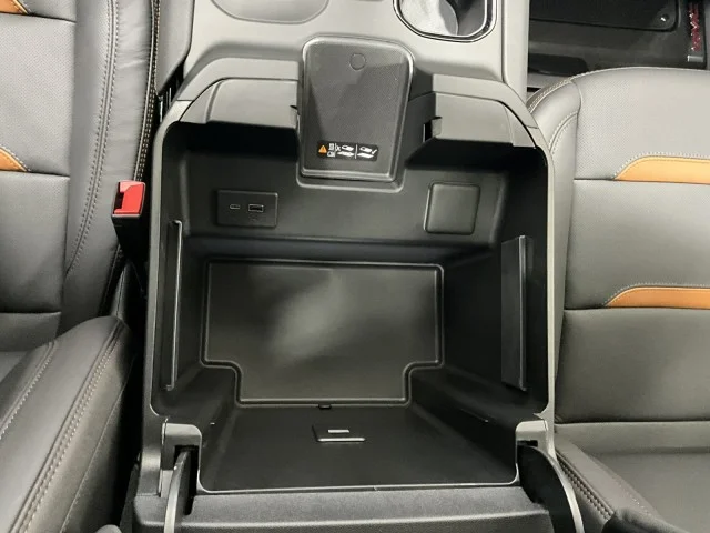 2026 GMC Sierra 2500HD AT4 - Photo 38