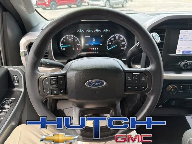 Used 2023 Black Ford XLT image 24