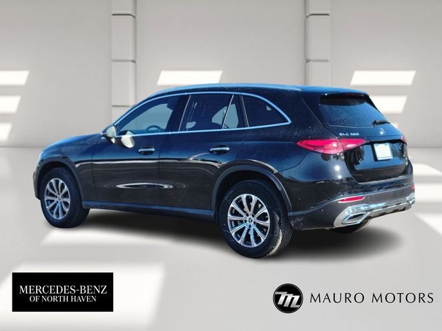 Used 2026 Black Mercedes-Benz GLC 300 image 5