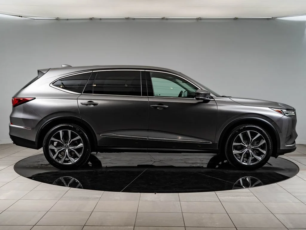 Certified Used 2024 Liquid Carbon Metallic Acura Technology image 11