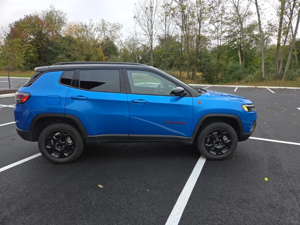 Used 2023 Blue Jeep Trailhawk image 32