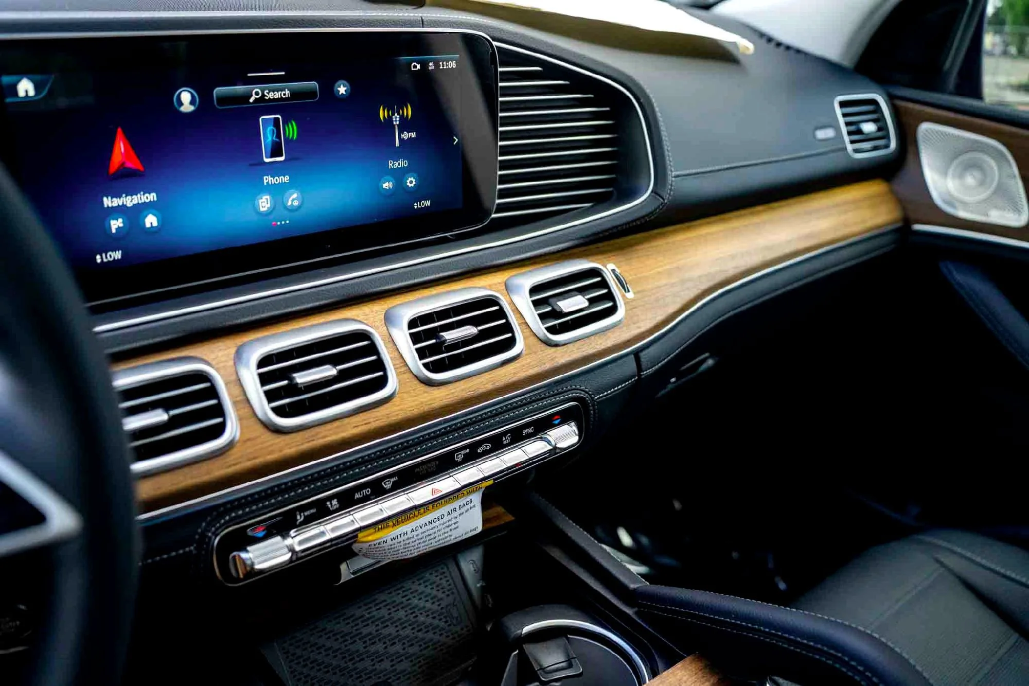New 2026 Obsidian Mercedes-Benz GLE 450 image 15