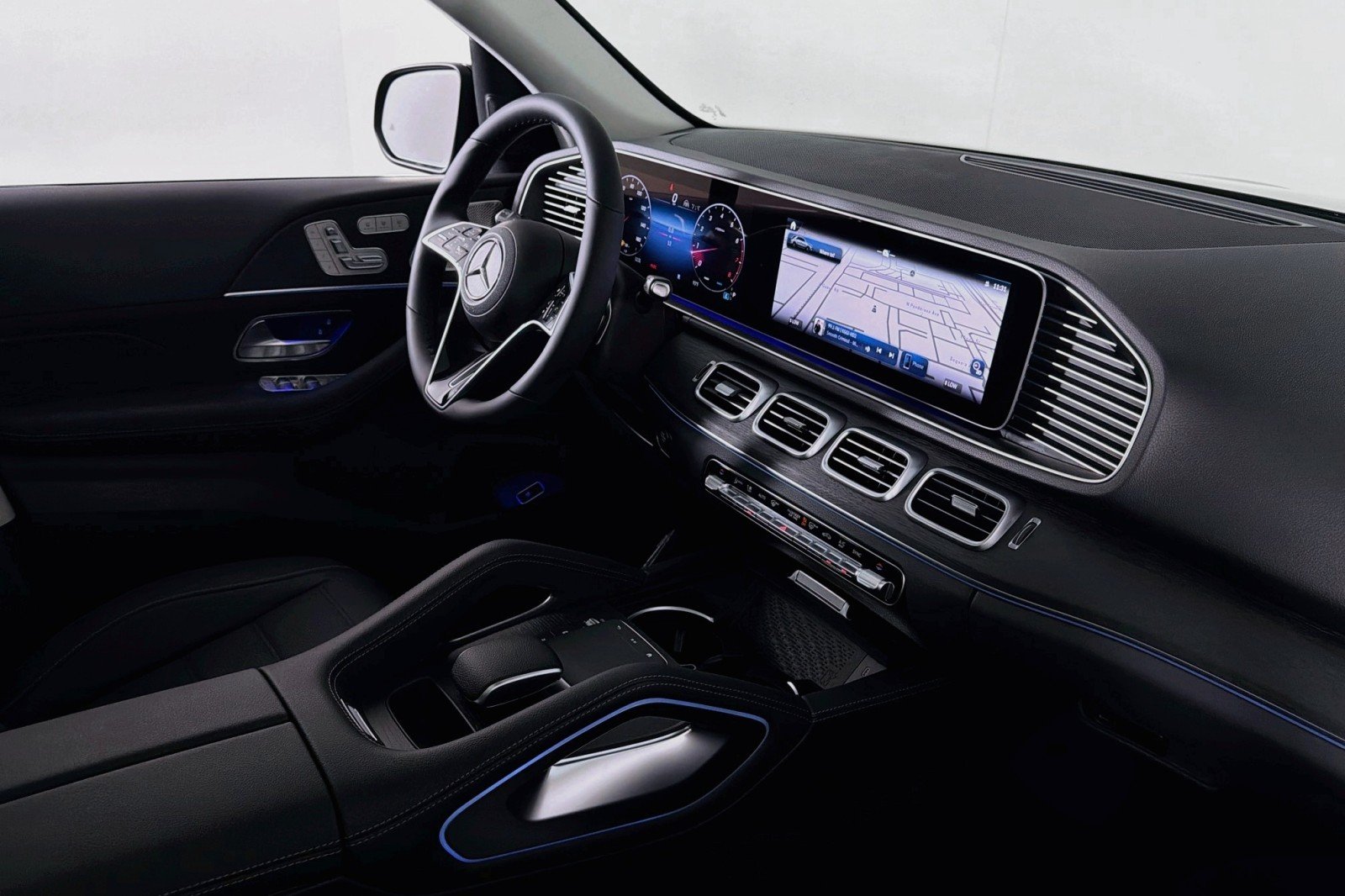 New 2026 Obsidian Black Metallic Mercedes-Benz GLE 450 4MATIC® SUV image 15