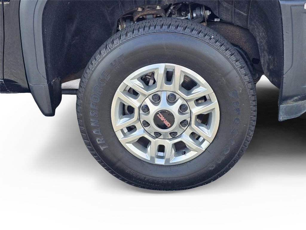 Used 2026 Black GMC SLE image 6