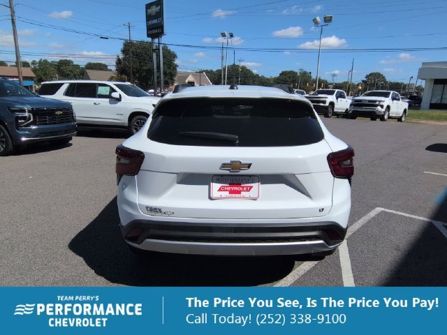 2024 Chevrolet Trax LT - Photo 20