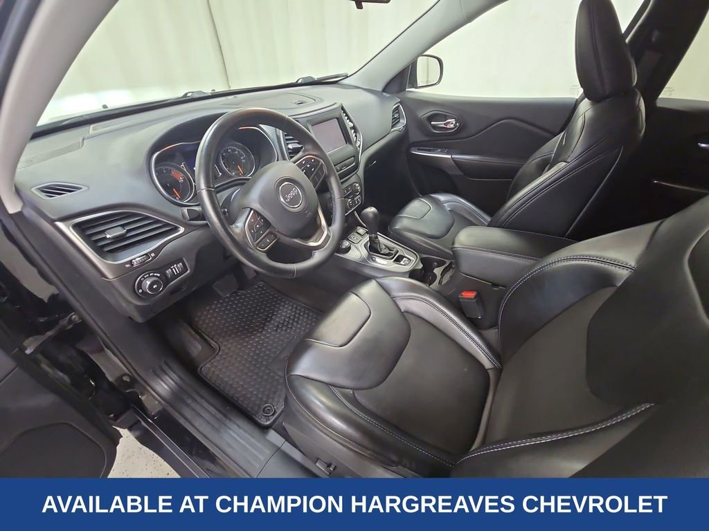 2019 Jeep Cherokee Latitude Plus - Photo 14