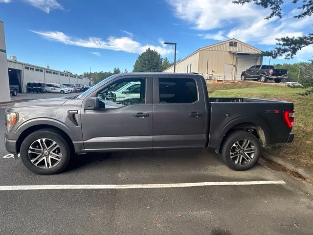Used 2022 Gray Ford XL image 2
