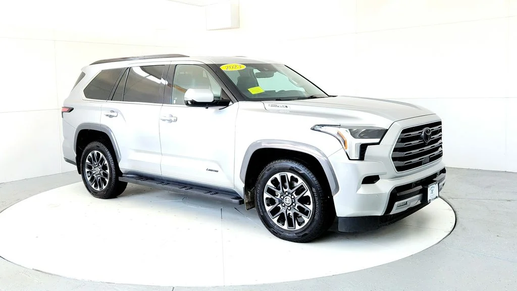 2023 Toyota Sequoia Limited - Photo 7