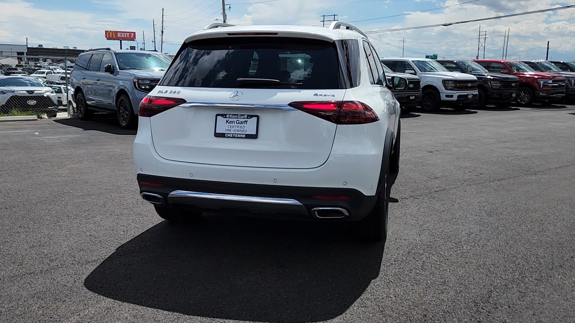 Used 2025 Polar White Mercedes-Benz GLE 350 image 3