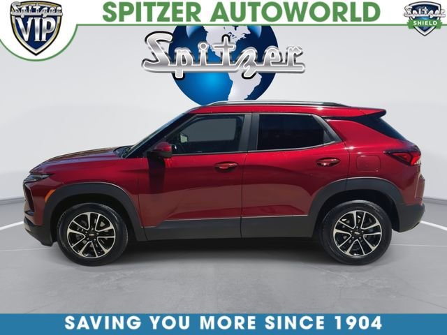 Used 2025 Crimson Metallic Chevrolet LT image 6