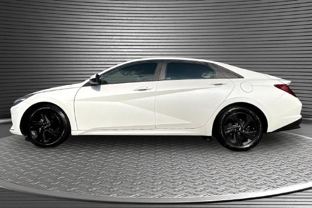 2021 Hyundai Elantra SEL - Photo 8