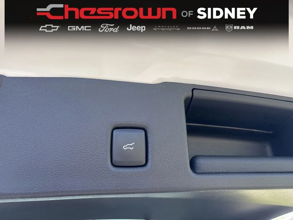 Used 2025 White Ford ST-Line Elite image 32