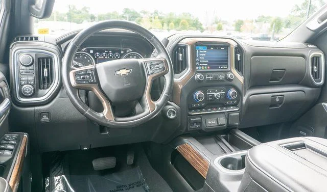 Used 2019 Beige Chevrolet High Country image 14