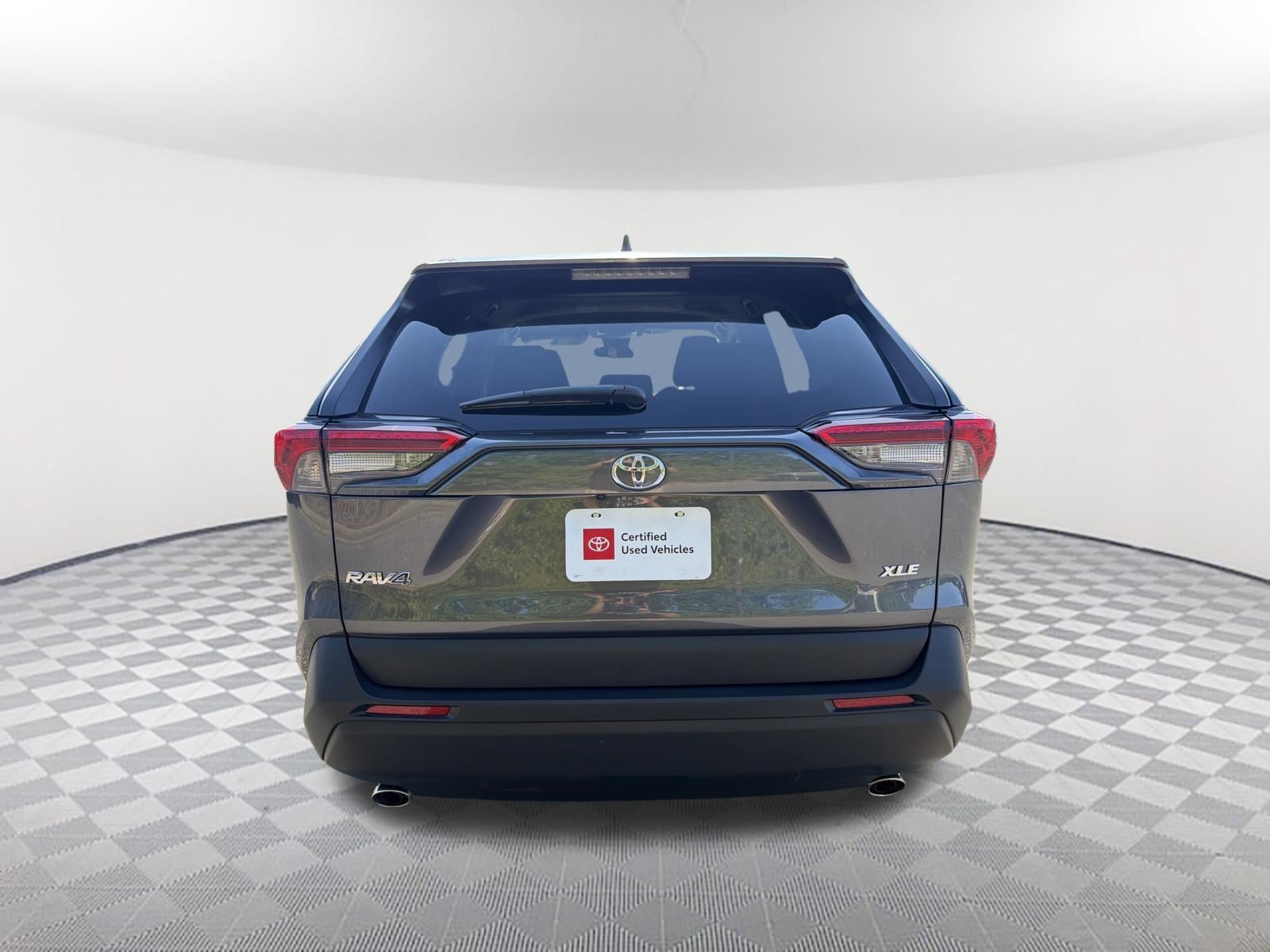 Certified Used 2025 Magnetic Gray Metallic Toyota XLE image 16