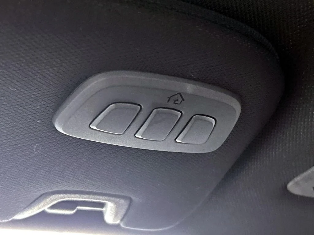 Used 2025 Gray Metallic Ford Dark Horse image 29