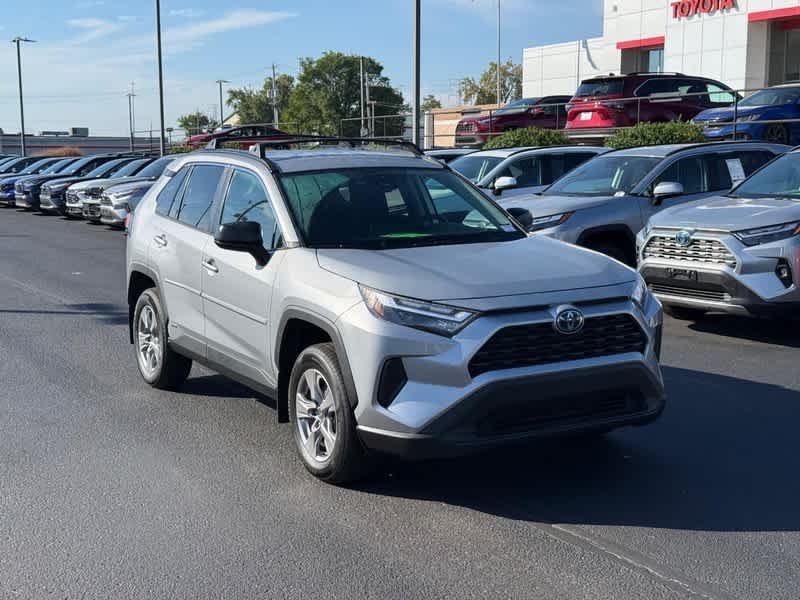 2024 Toyota RAV4 Hybrid LE