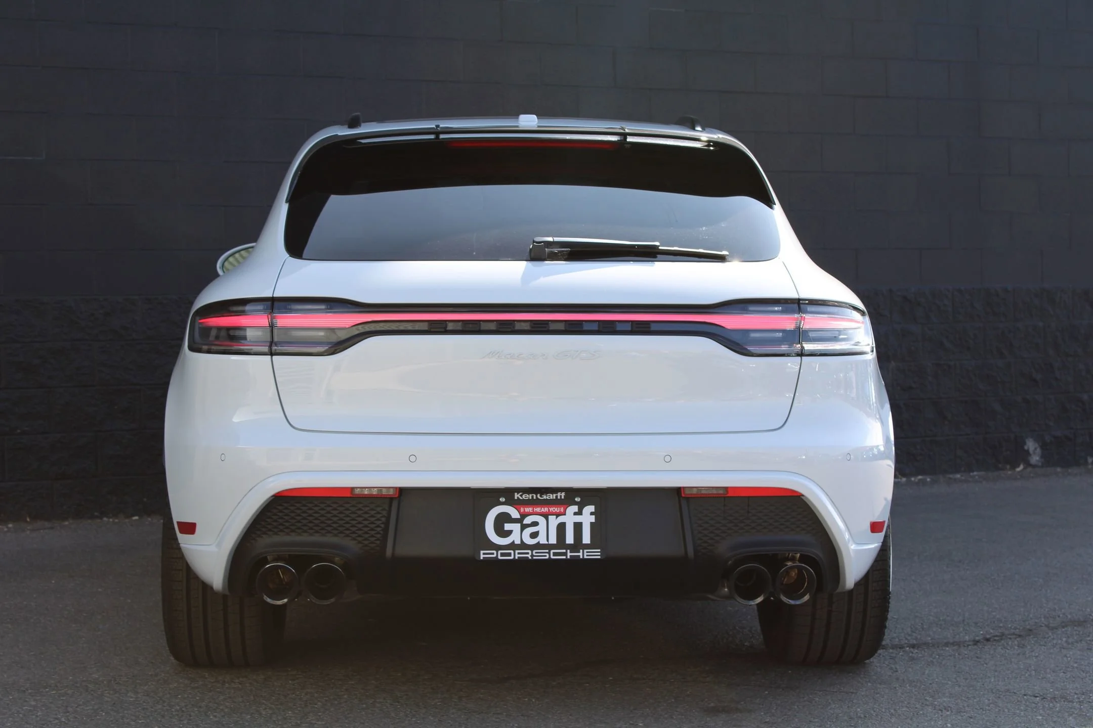 2026 Porsche Macan GTS - Photo 10