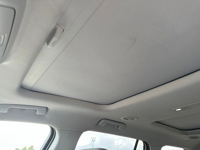 Used 2020 Red GMC SLE image 22