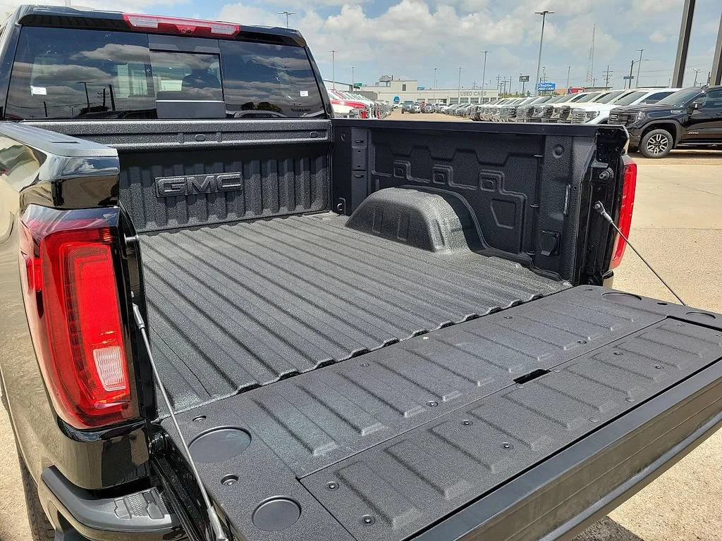 2026 GMC Sierra 1500 AT4 - Photo 15