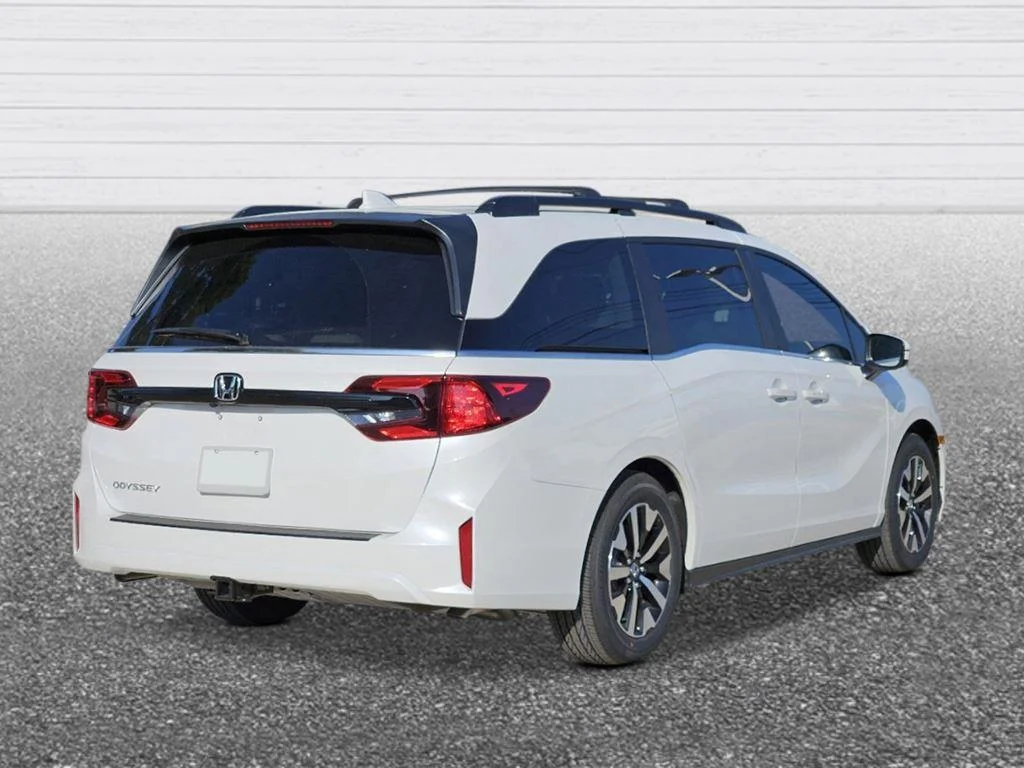 New 2026 Platinum White Pearl Honda EX-L image 4