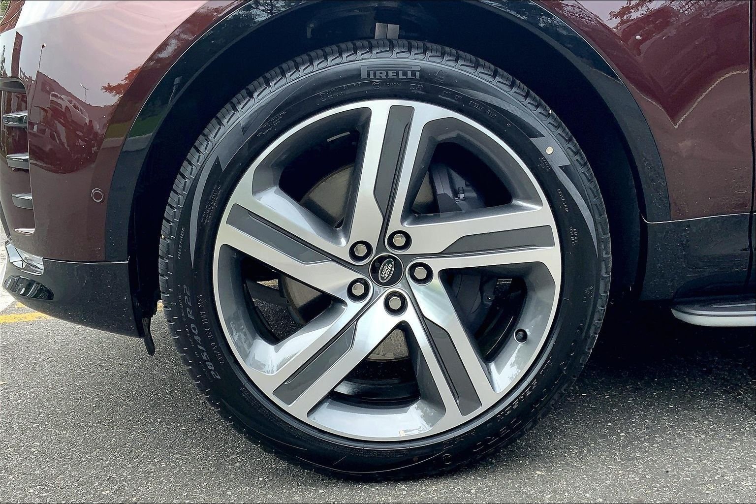 New 2026 Sedona Red Land Rover Gemini Edition image 11