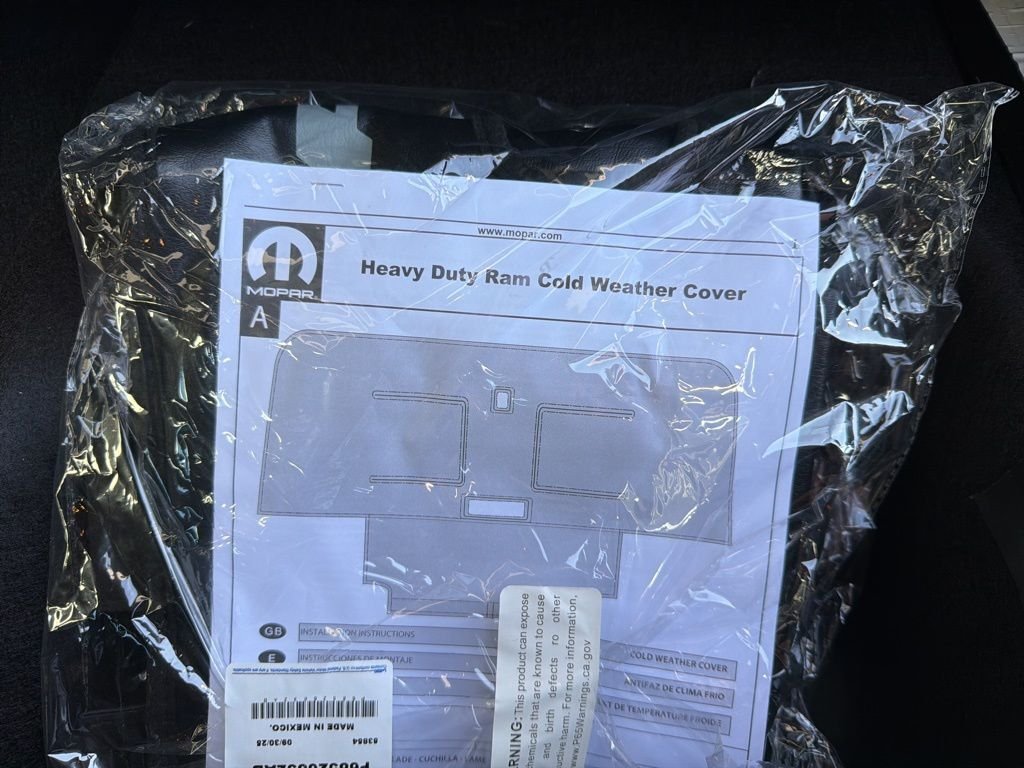 New 2026 Ceramic Gray Clearcoat RAM Tradesman image 32