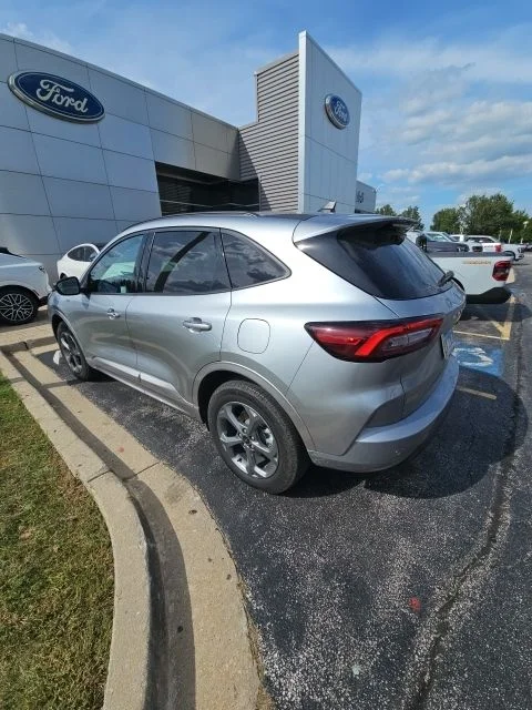 Used 2024 Silver Ford ST-Line image 4