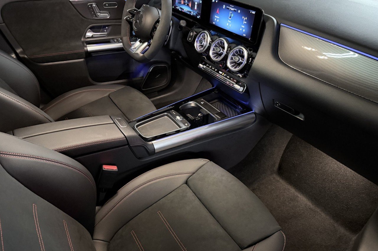 2025 Mercedes-Benz GLA GLA35 AMG - Photo 15