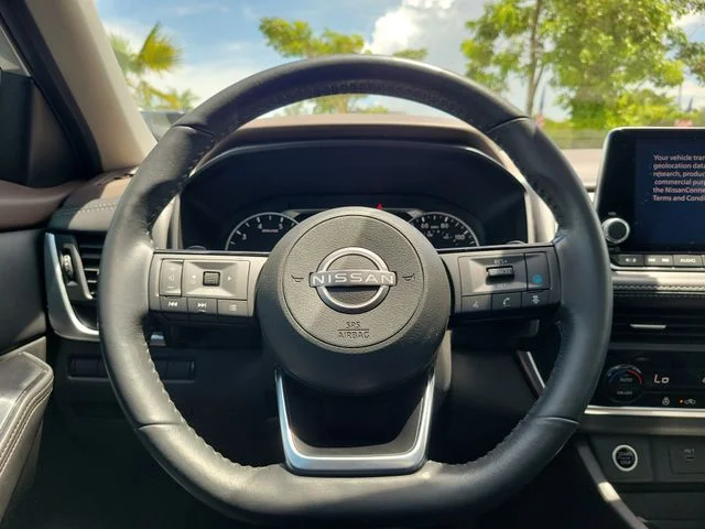 Certified Used 2023 Silver Nissan SV image 19