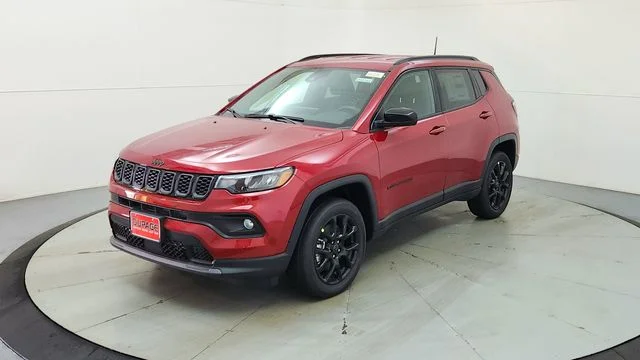 New 2026 Red Hot Pearl-Coat Exterior Paint Jeep Latitude image 3