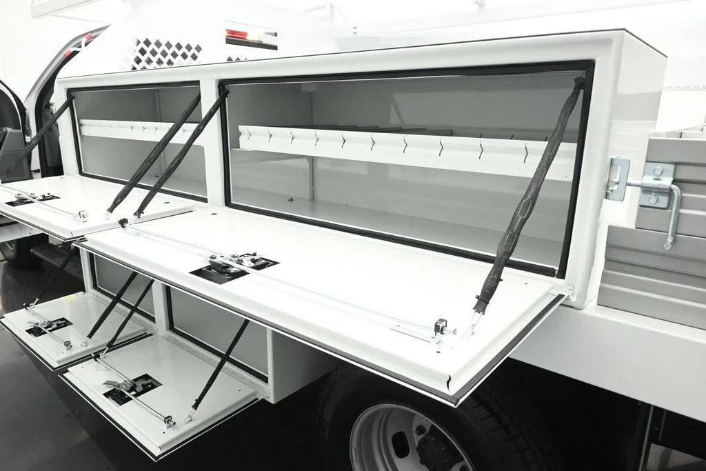 New 2025 White Ford XL image 19