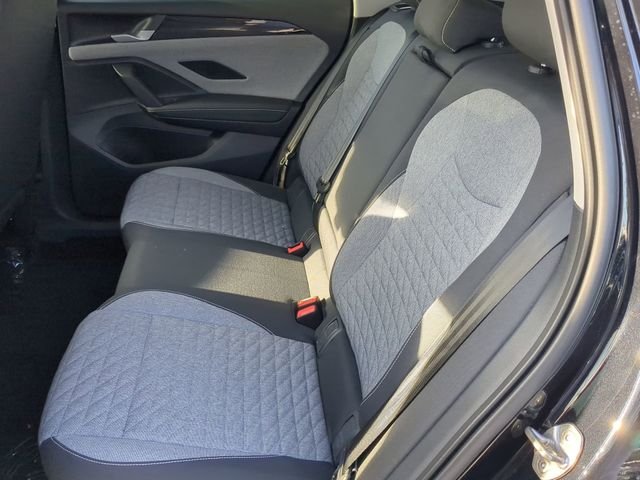 2025 Volkswagen Tiguan S - Photo 15