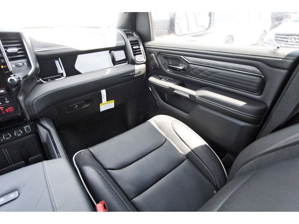 New 2026 Granite Crystal Metallic Clear-Coat Exterior Paint RAM Limited image 10