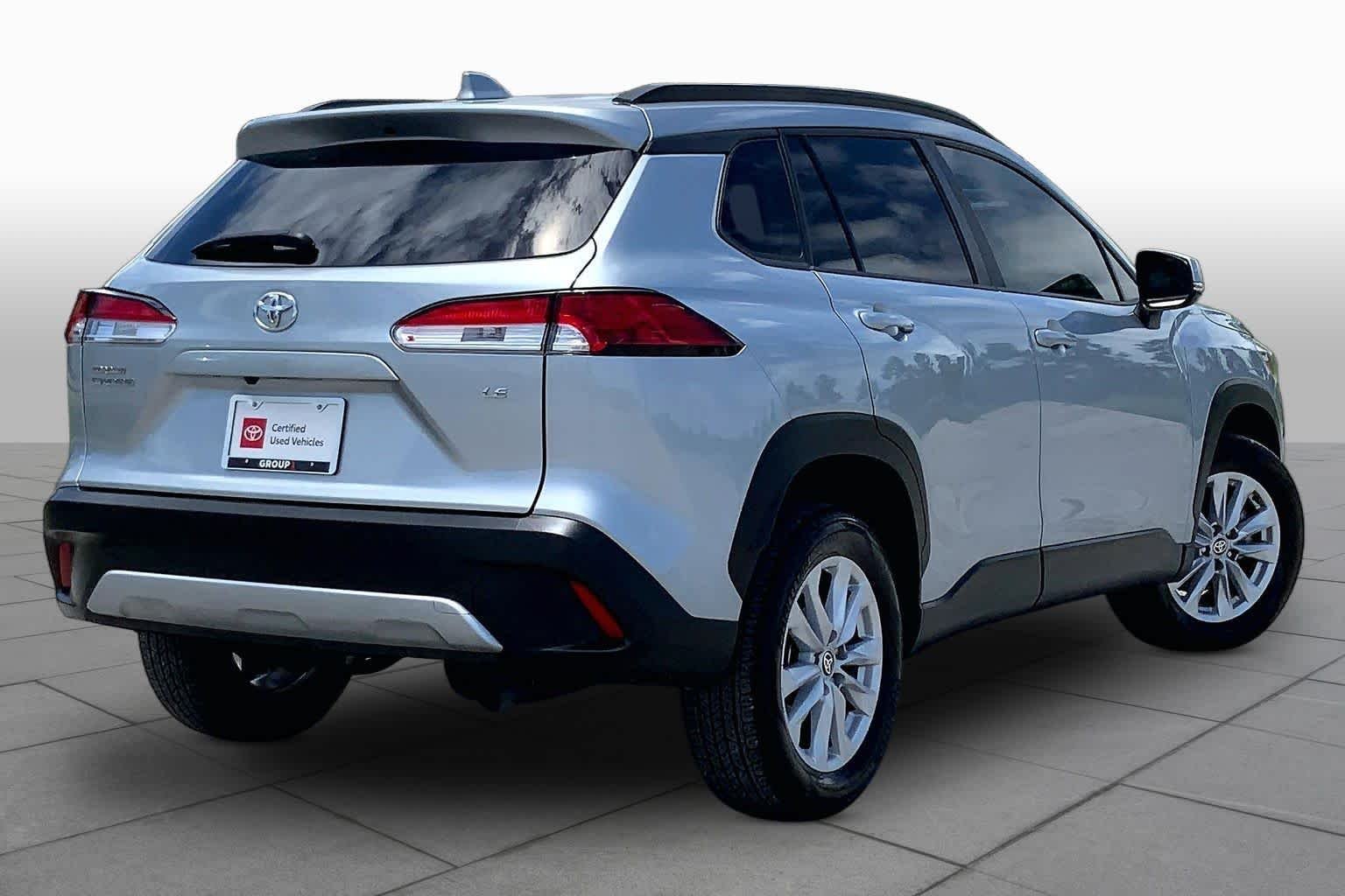 Used 2023 Sonic Silver Toyota LE image 13