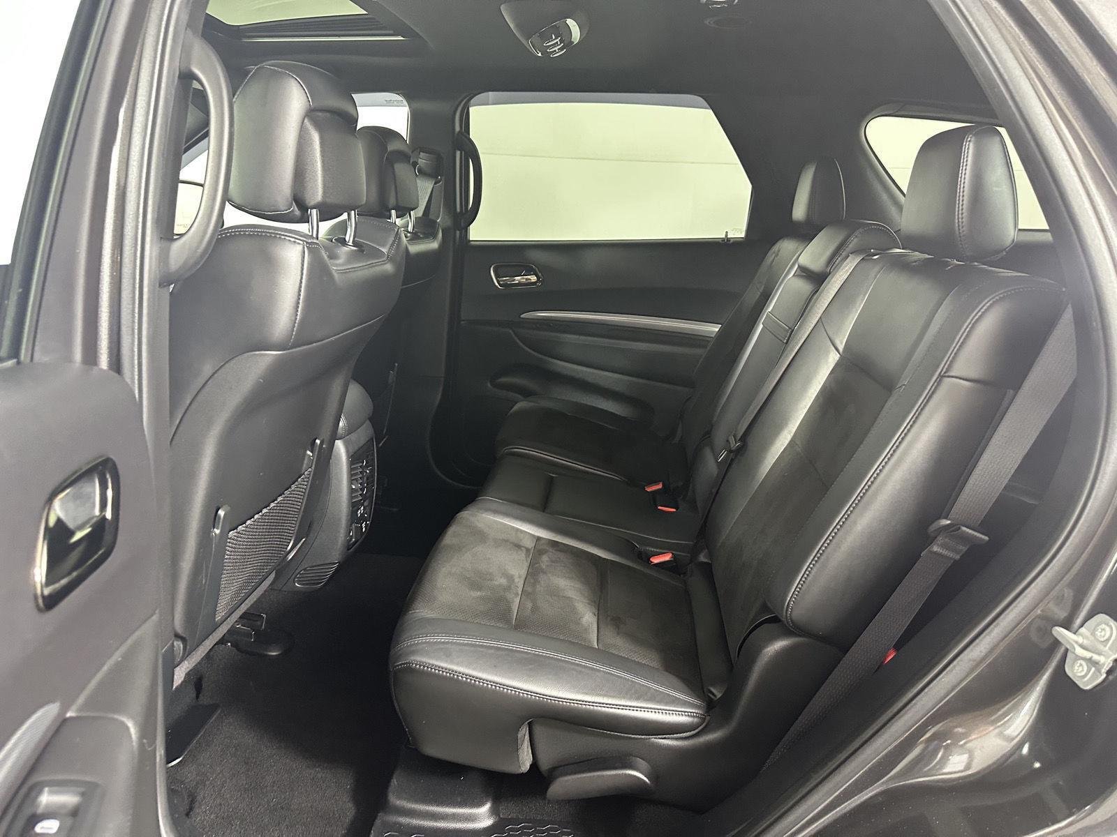 Used 2020 Granite Crystal Metallic Dodge R/T image 29