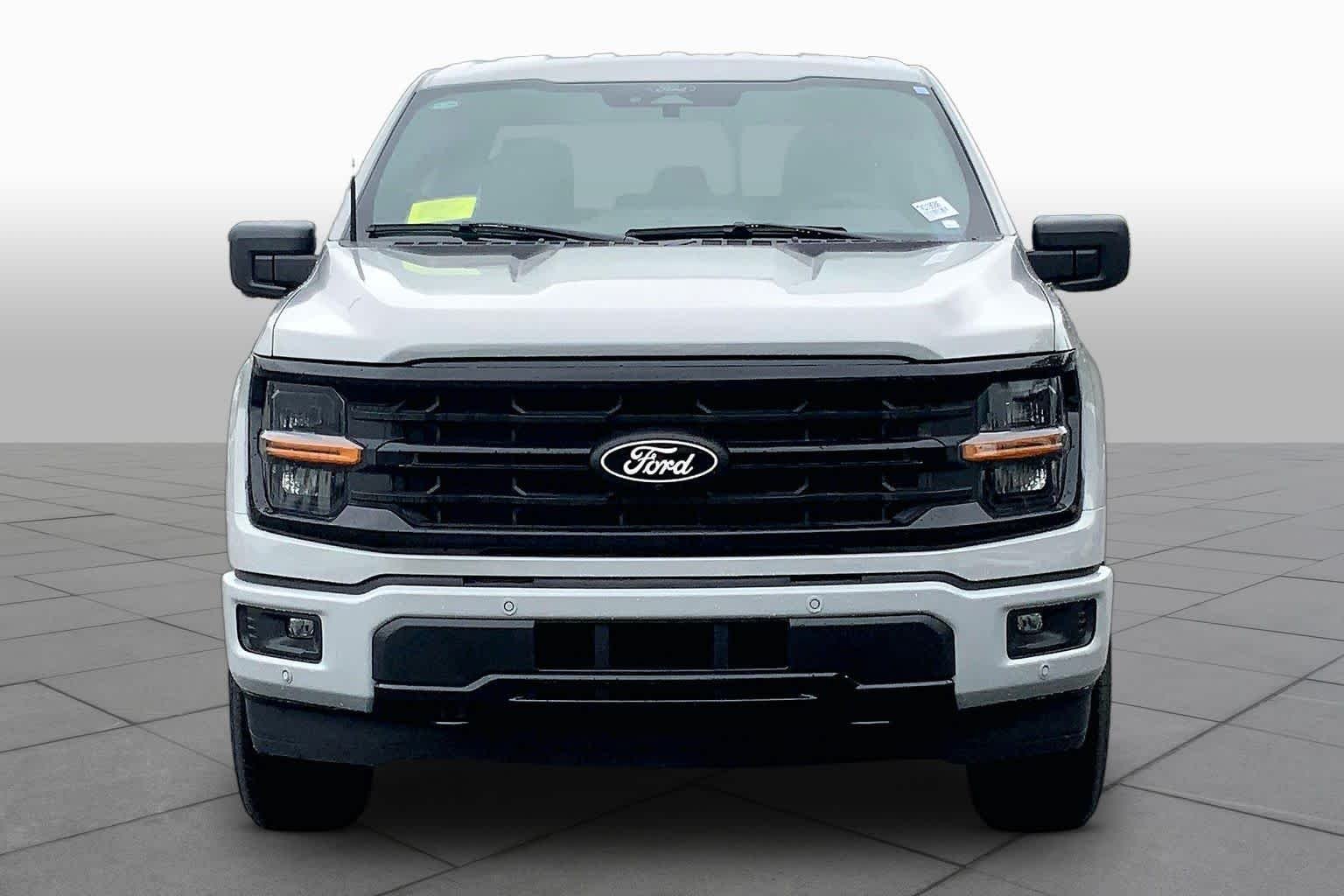 New 2026 Avalanche Ford XLT image 2
