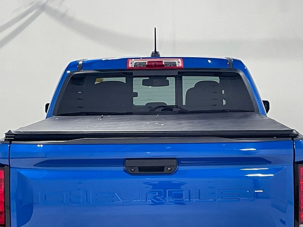 Used 2024 Blue Chevrolet Z71 image 13