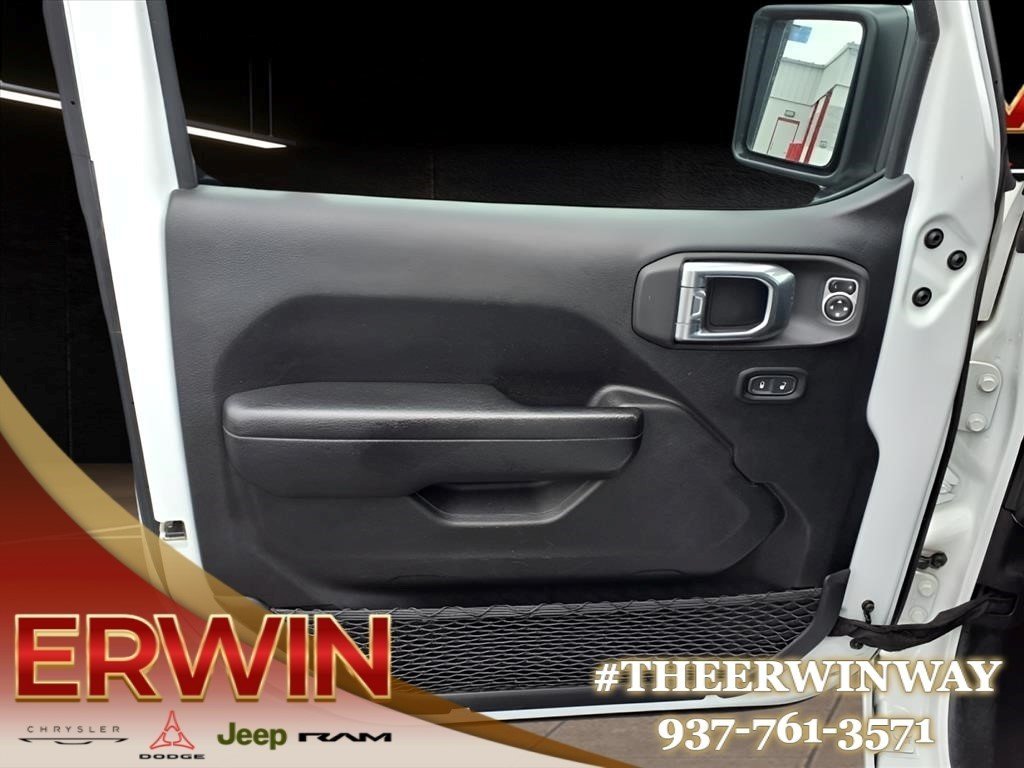 Used 2023 Bright White Clear Coat Jeep Sport S image 15