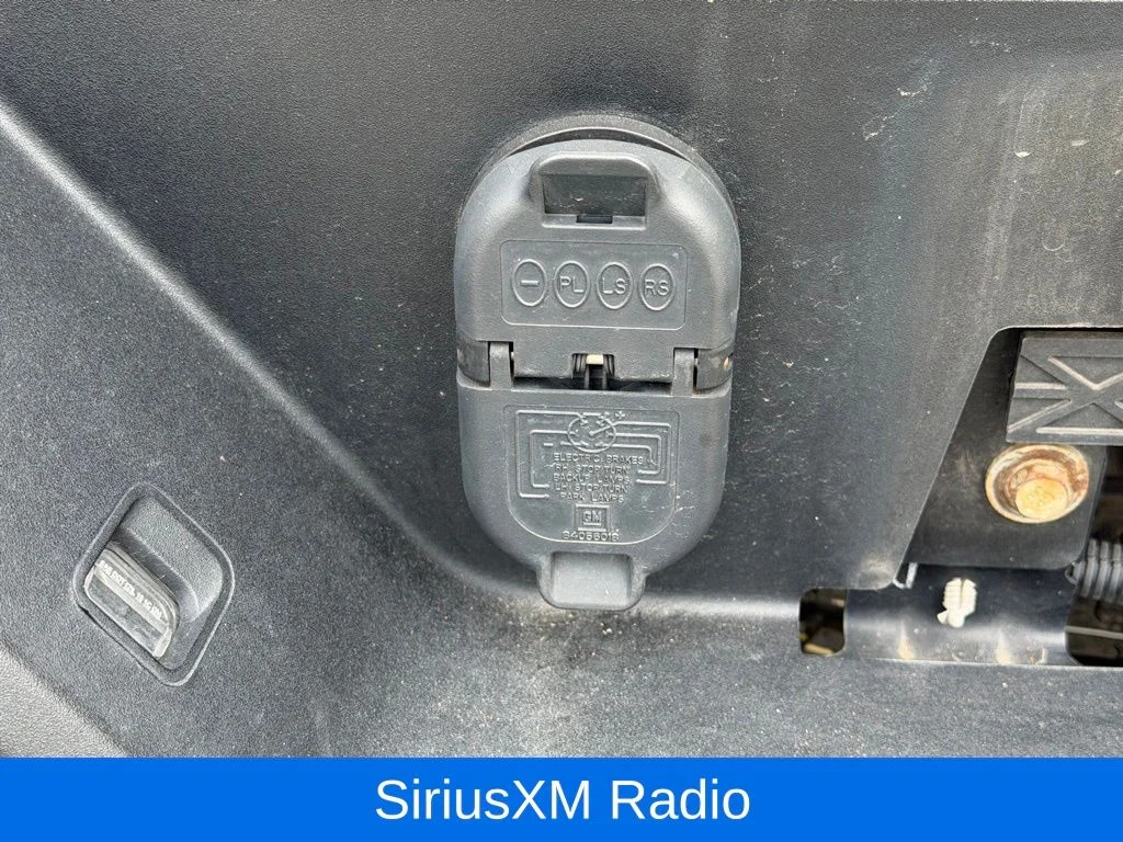 Used 2021 Silver Chevrolet LT image 18