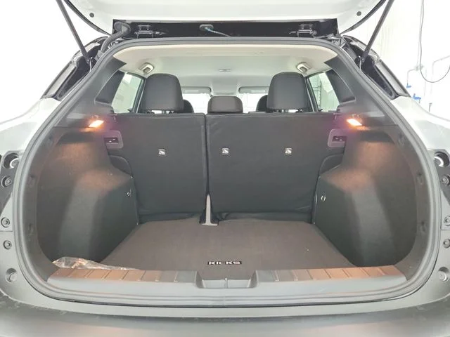 New 2027 White Nissan SV image 39