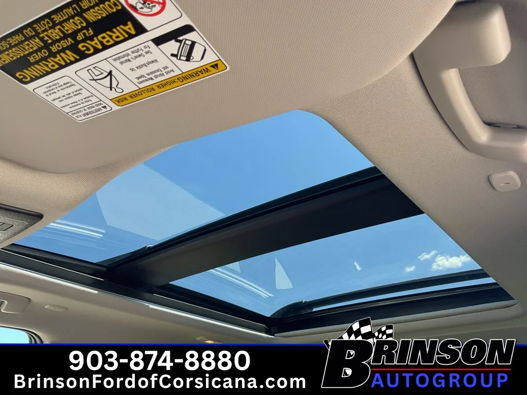 Used 2026 Everest White Pearl/Super Black Nissan Platinum image 29