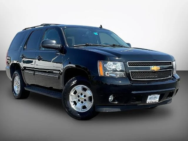 Used 2014 Black Chevrolet  image 1