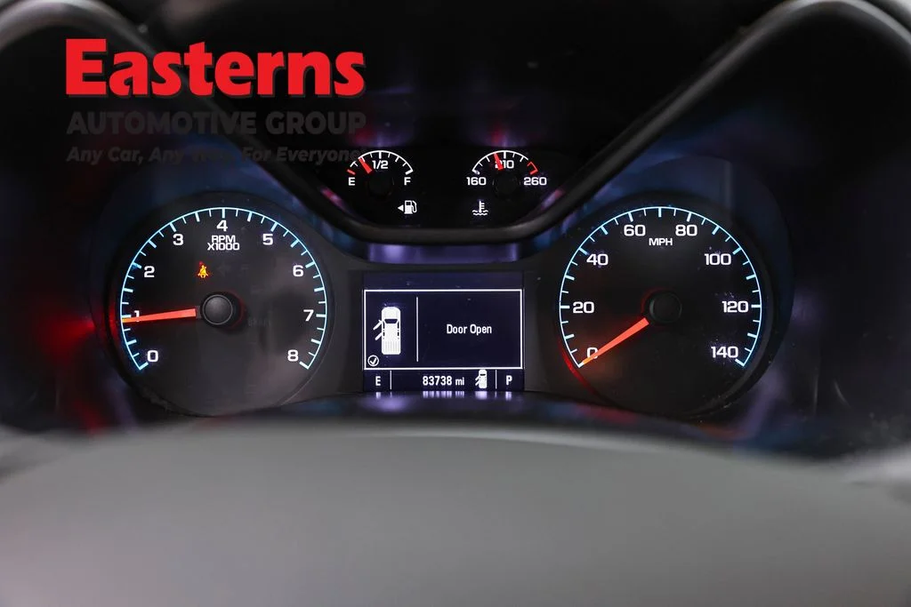 Used 2022 White Chevrolet LT image 17