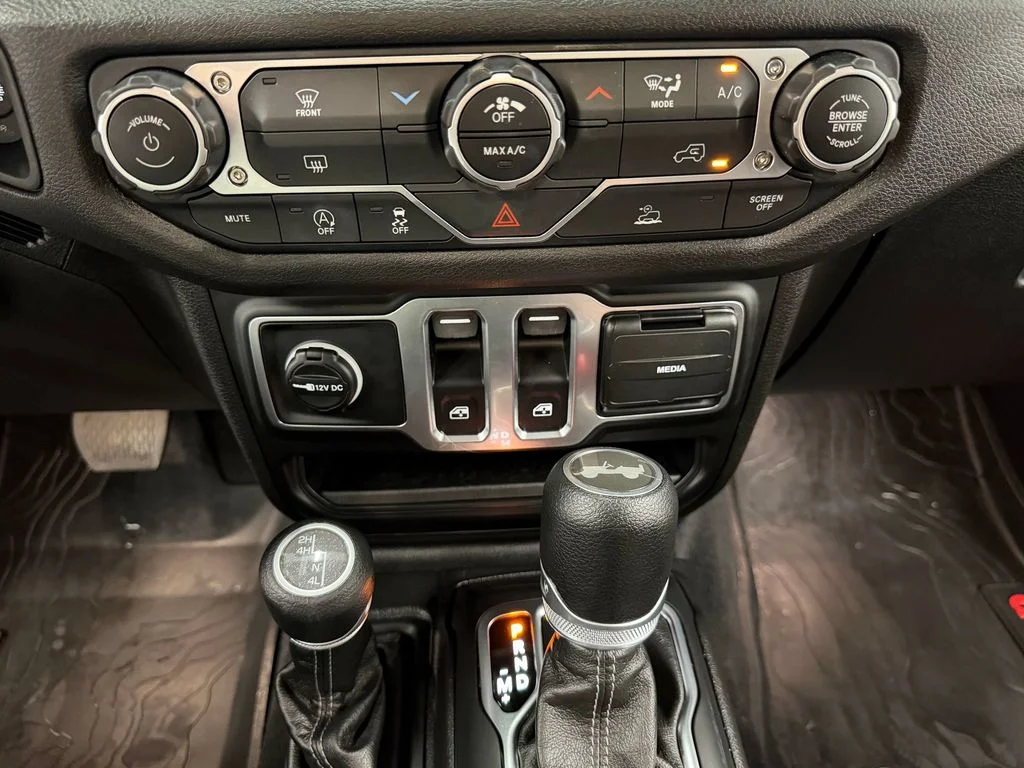 Used 2025 Black Clearcoat Jeep 2-Door Sport 4x4 image 14