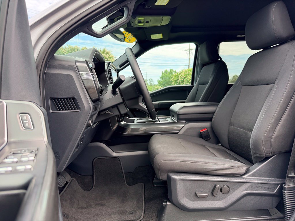 Used 2023 Silver Ford XLT image 27